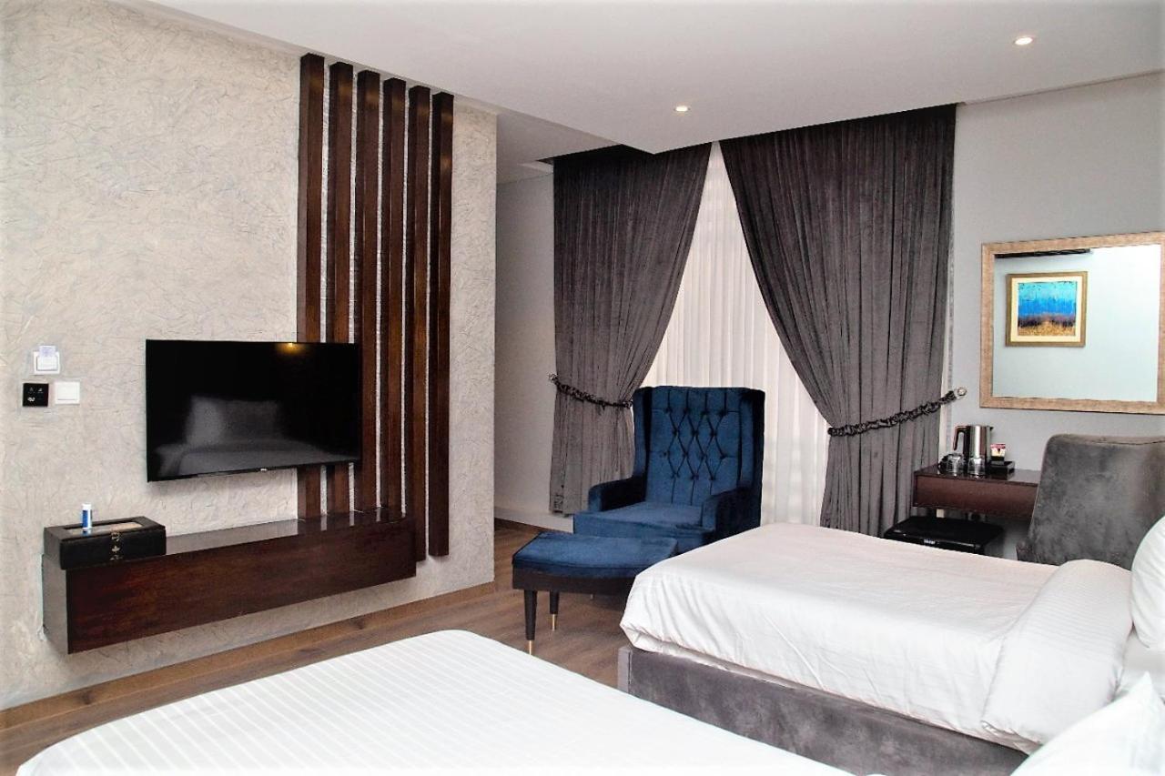 The Orchard Hotel Lahore Extérieur photo